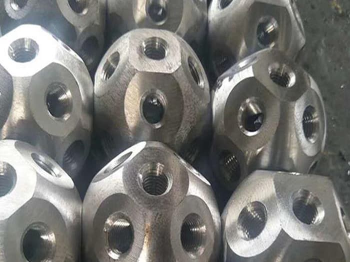 巴中螺栓球网架杆件制作